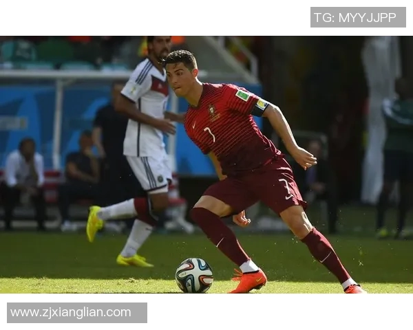 足球明星精彩瞬间汇总图表素材分享助你了解球场传奇风采 足球明星精彩瞬间汇总图表素材分享助你了解球场传奇风采