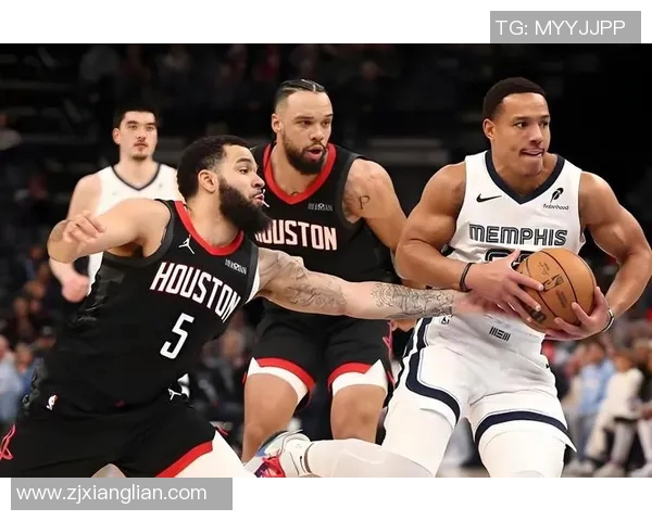 09年火箭与灰熊激战回顾:经典对决中的精彩瞬间与战术分析 09年火箭与灰熊激战回顾:经典对决中的精彩瞬间与战术分析